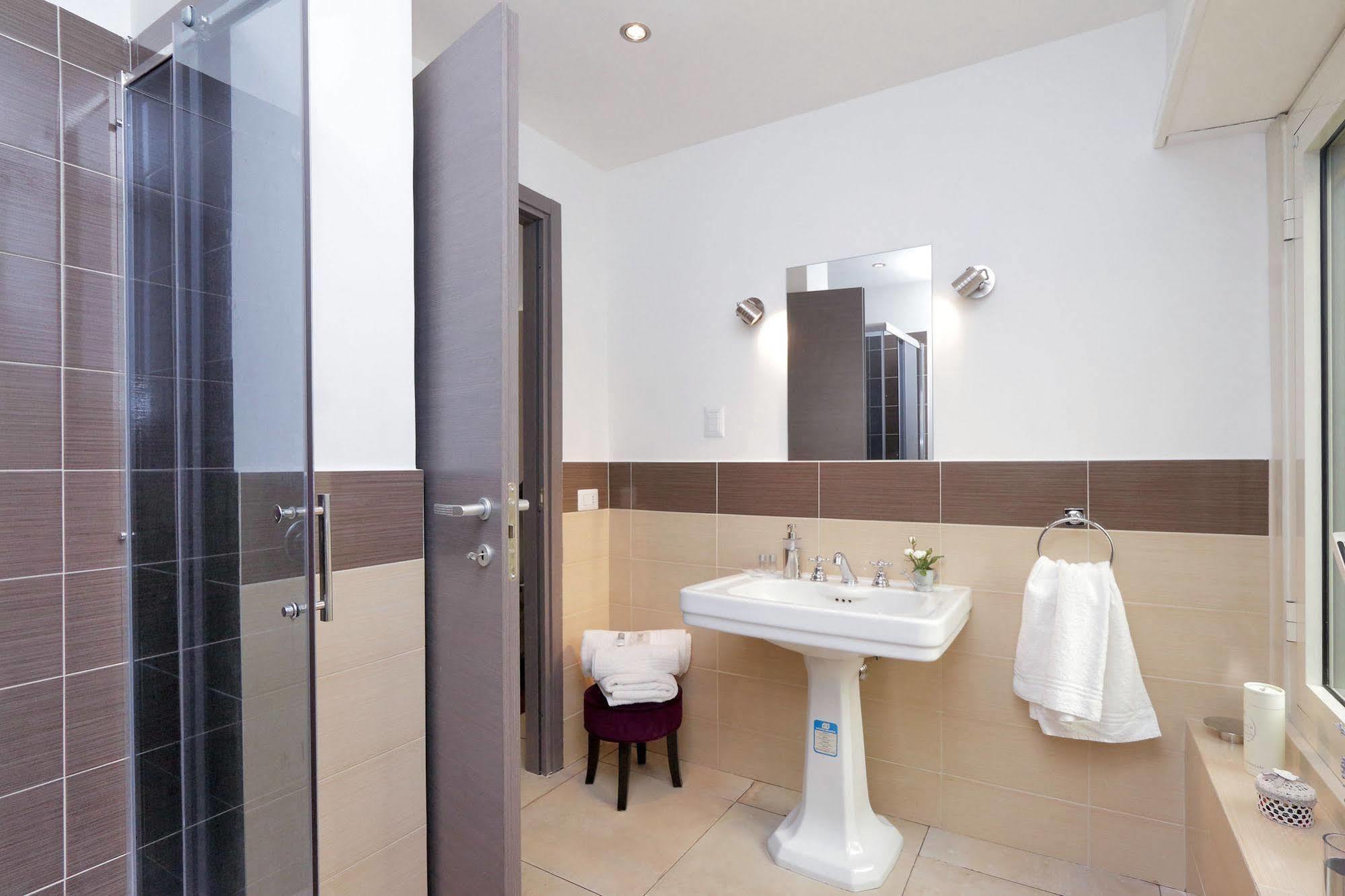 San Pietro Stazione Guesthouse Rom Eksteriør billede