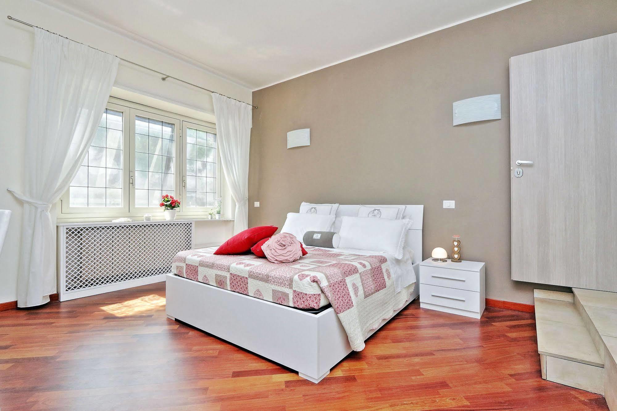 San Pietro Stazione Guesthouse Rom Eksteriør billede