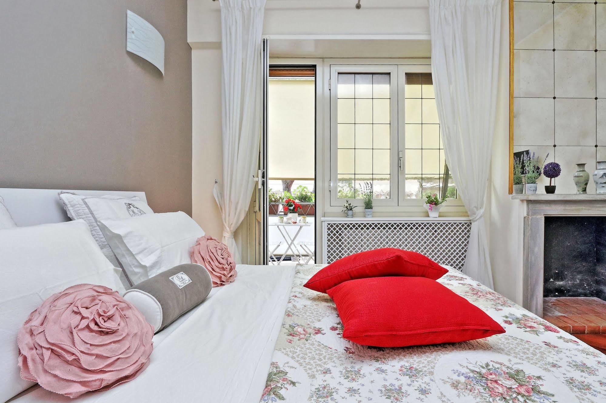 San Pietro Stazione Guesthouse Rom Eksteriør billede