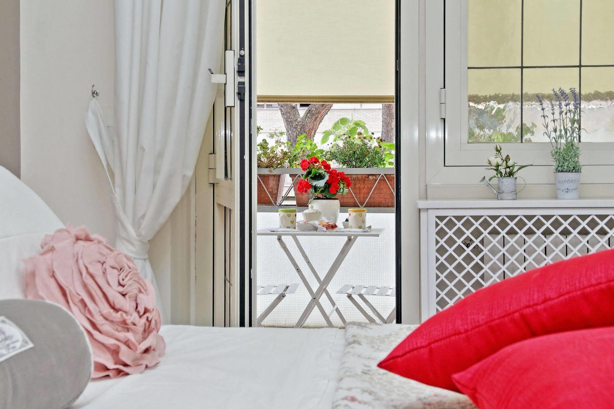 San Pietro Stazione Guesthouse Rom Eksteriør billede